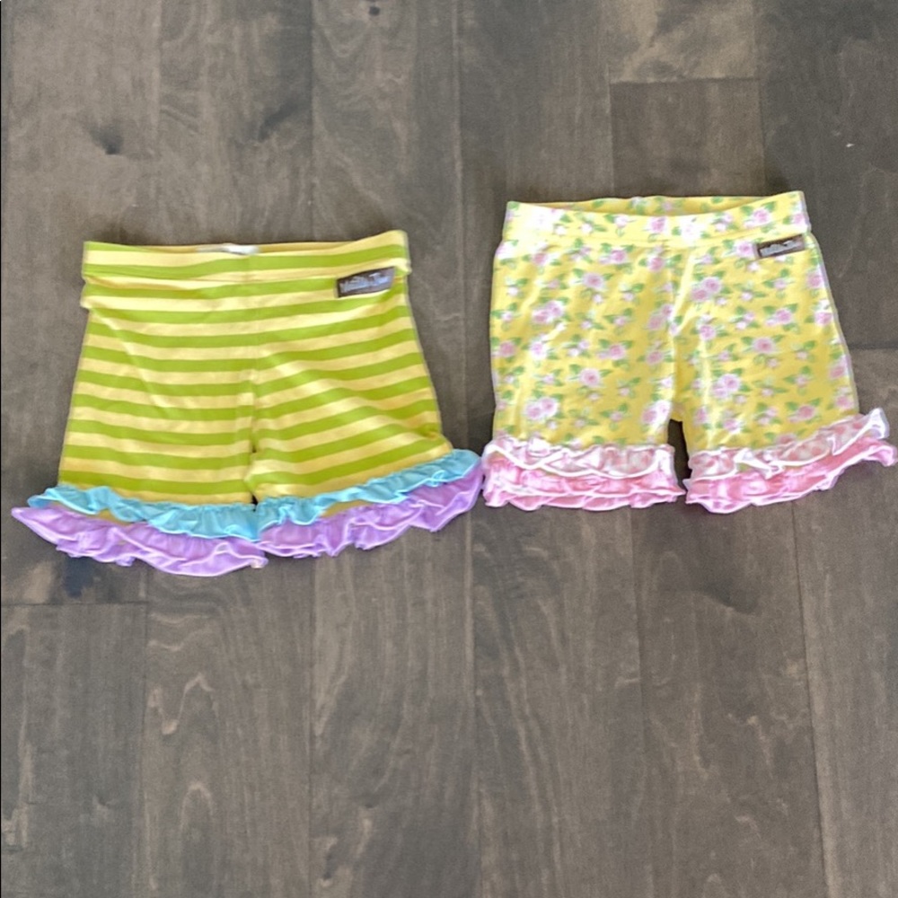 Matilda Jane Shorties. EUC. Size 6.